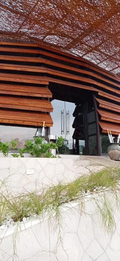Dusun Semilir Hotel And Resort Semarang Exterior foto